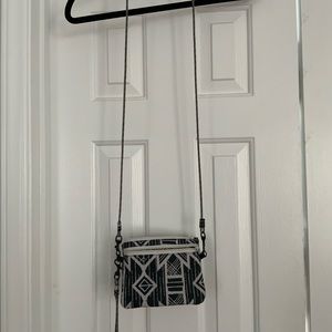 Kavu Crossbody Wallet